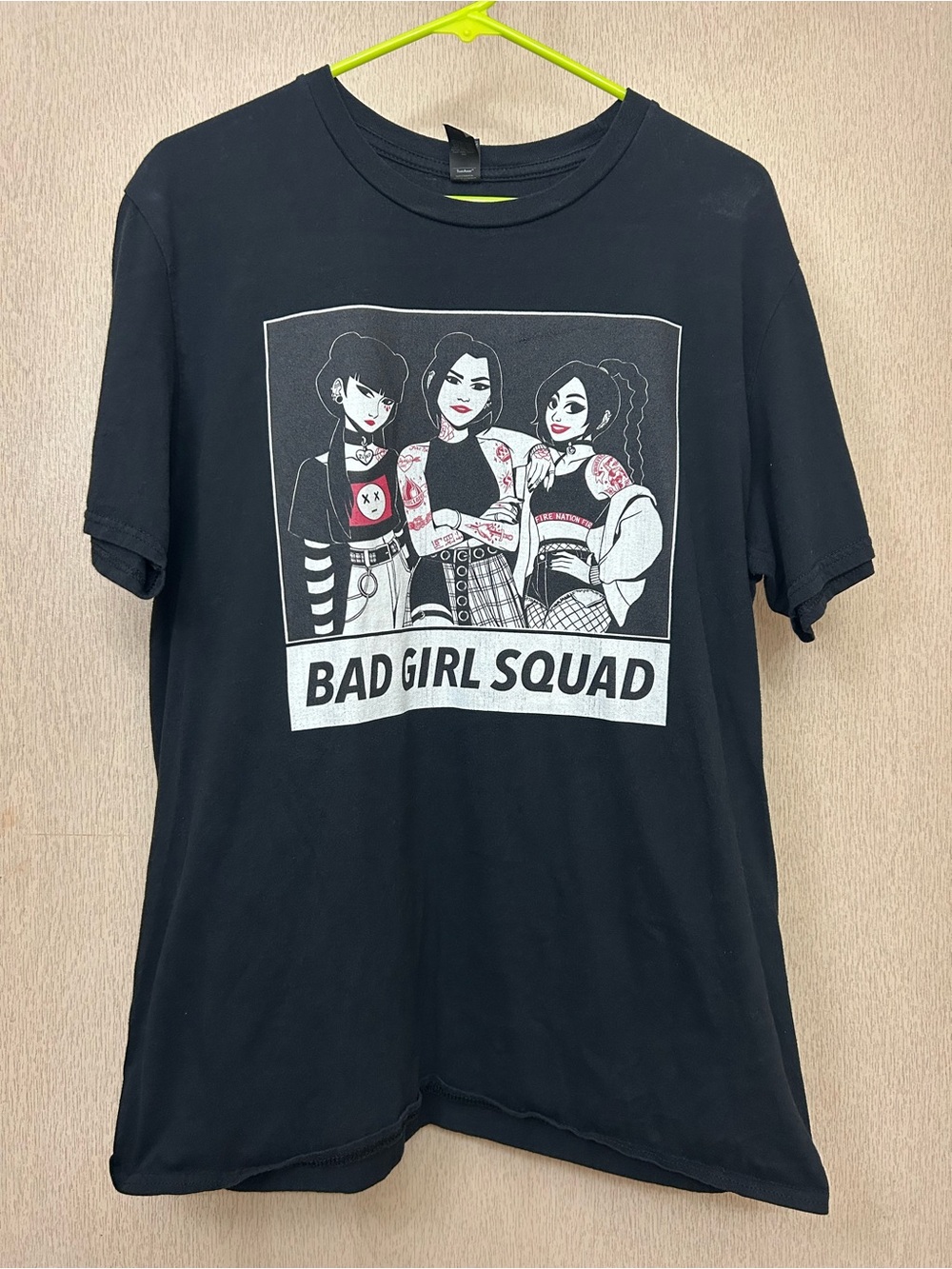 Avatar the Last Airbender - Fire Nation Girls Graphic Tee - Size L